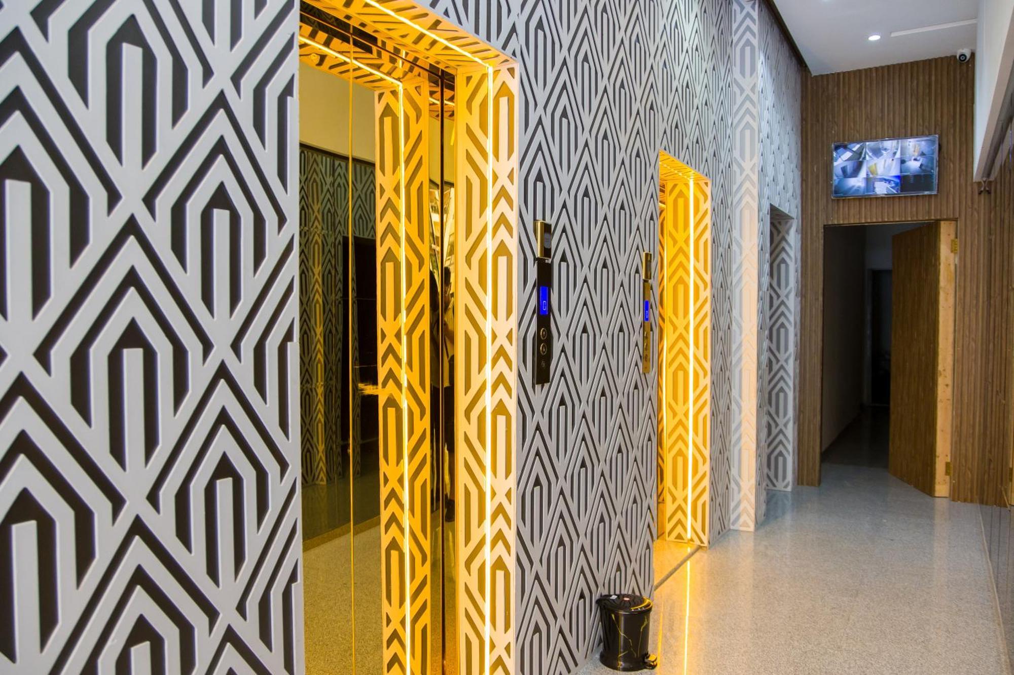 Luxury Marina Retreat, Walk To The * Tangier