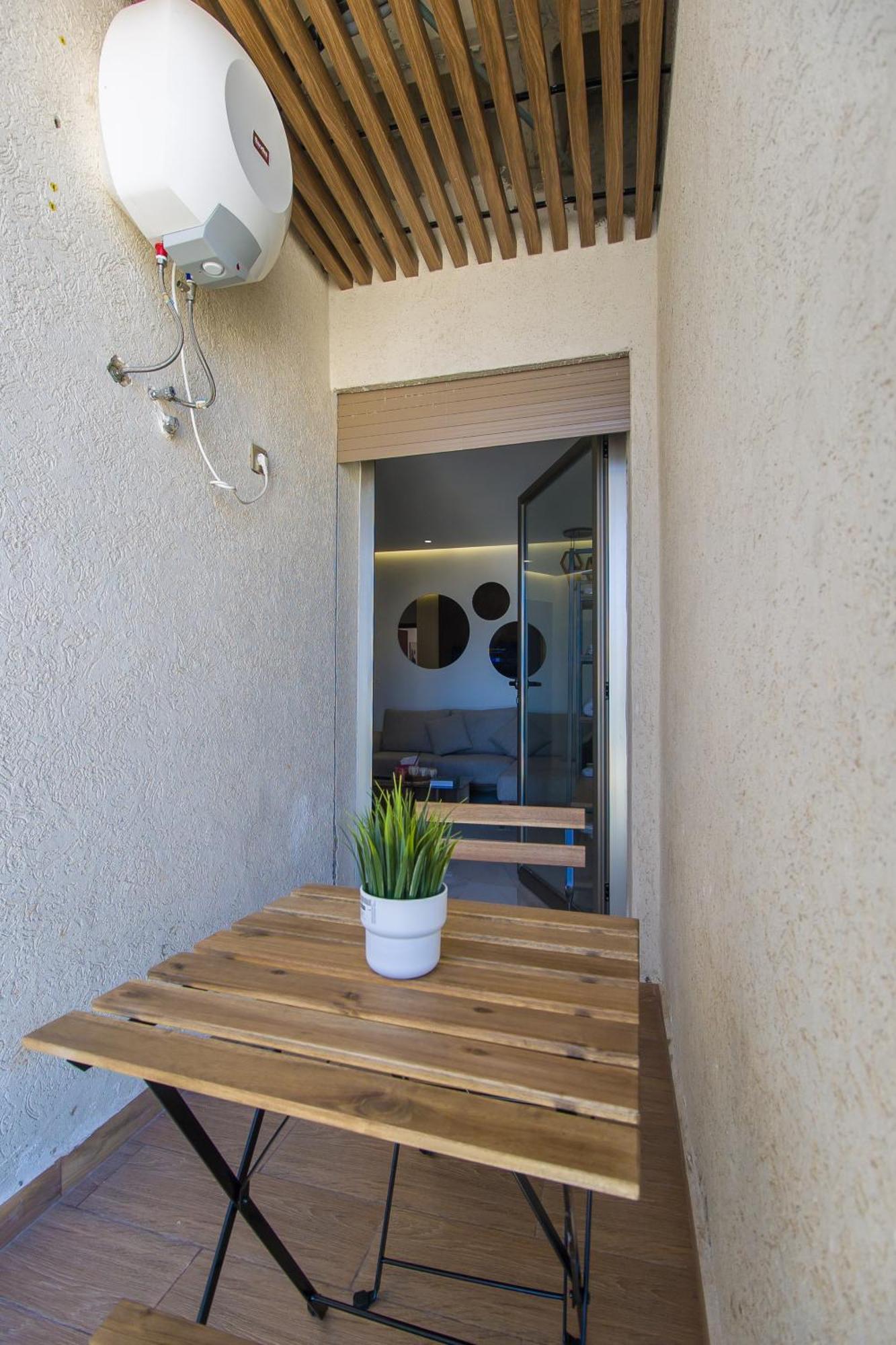 Luxury Marina Retreat, Walk To The Apartment Tangier